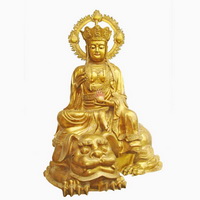 Gold Buddha statue