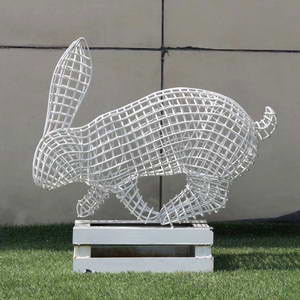 Iron wire art