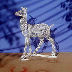 wire deer sculpture