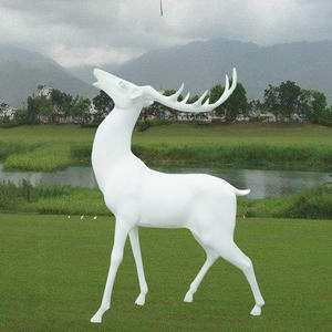 deer sculptures for garden