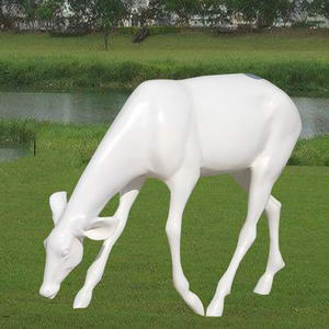 white tail deer statue