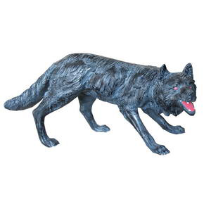 wolf garden statue