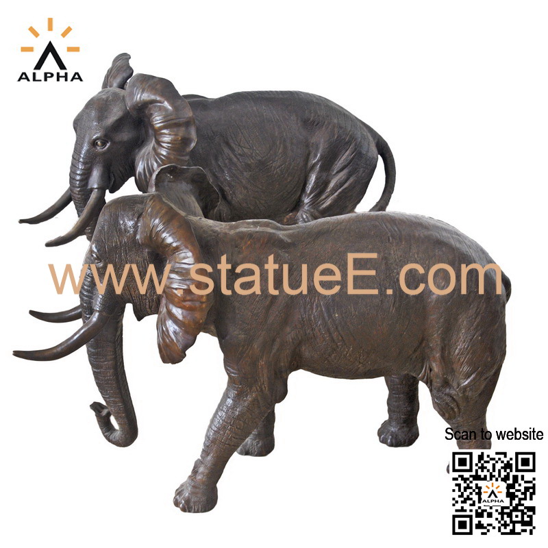 Bronze elephant