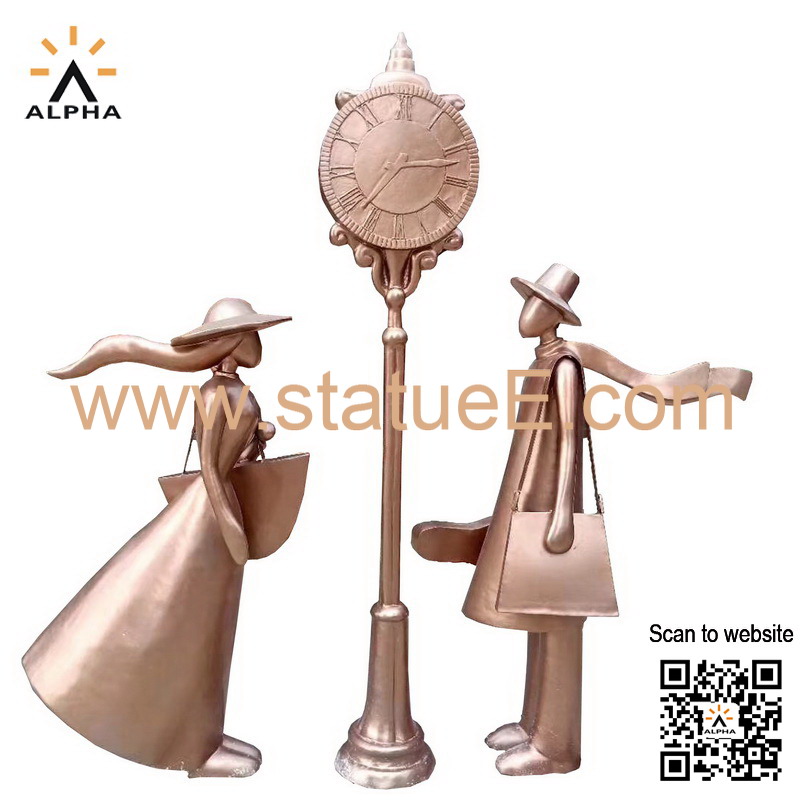 Outdoor bronze statues