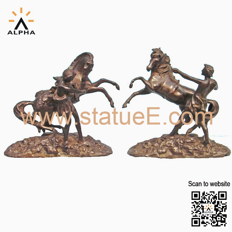 Bronze horseman statue