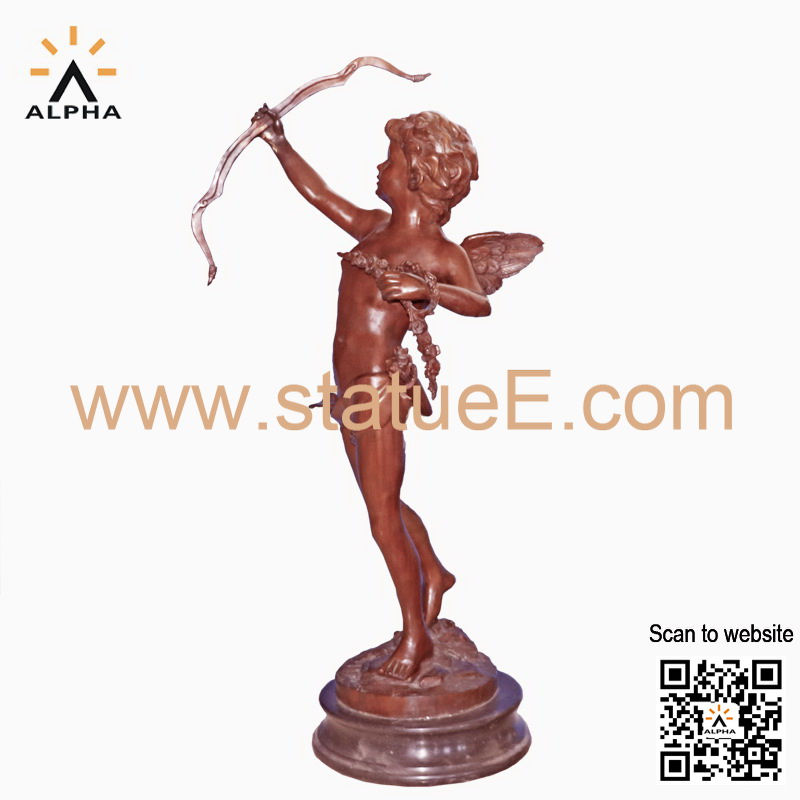 Angel statue bronze