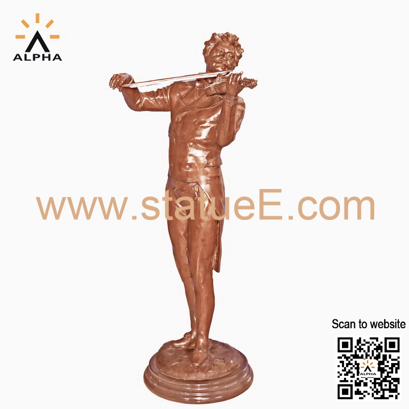 Johann Strauss Jr. composer statue