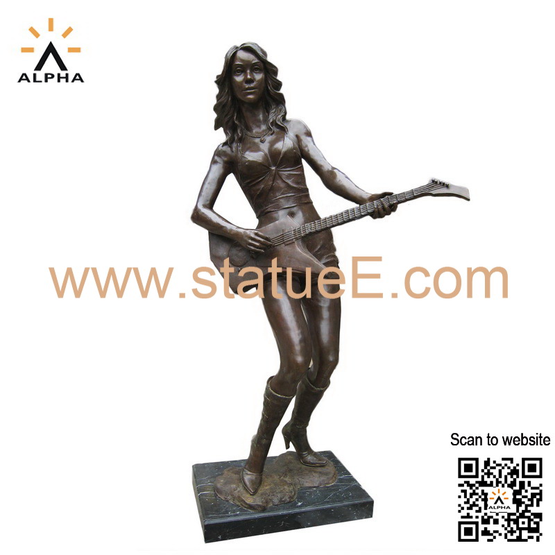 Life size bronze statues