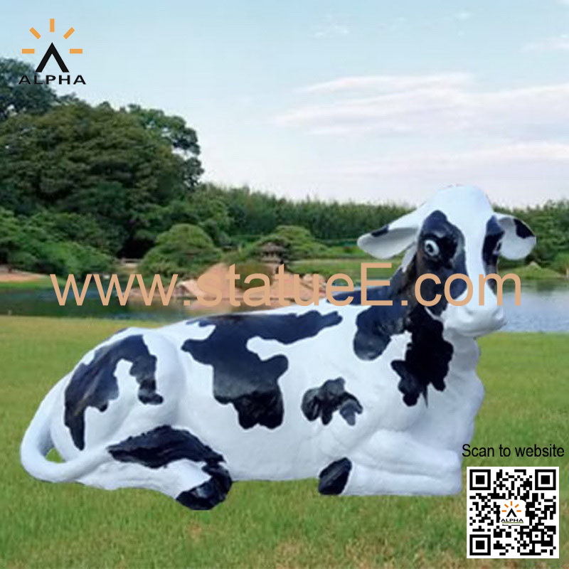 Cow garden statue