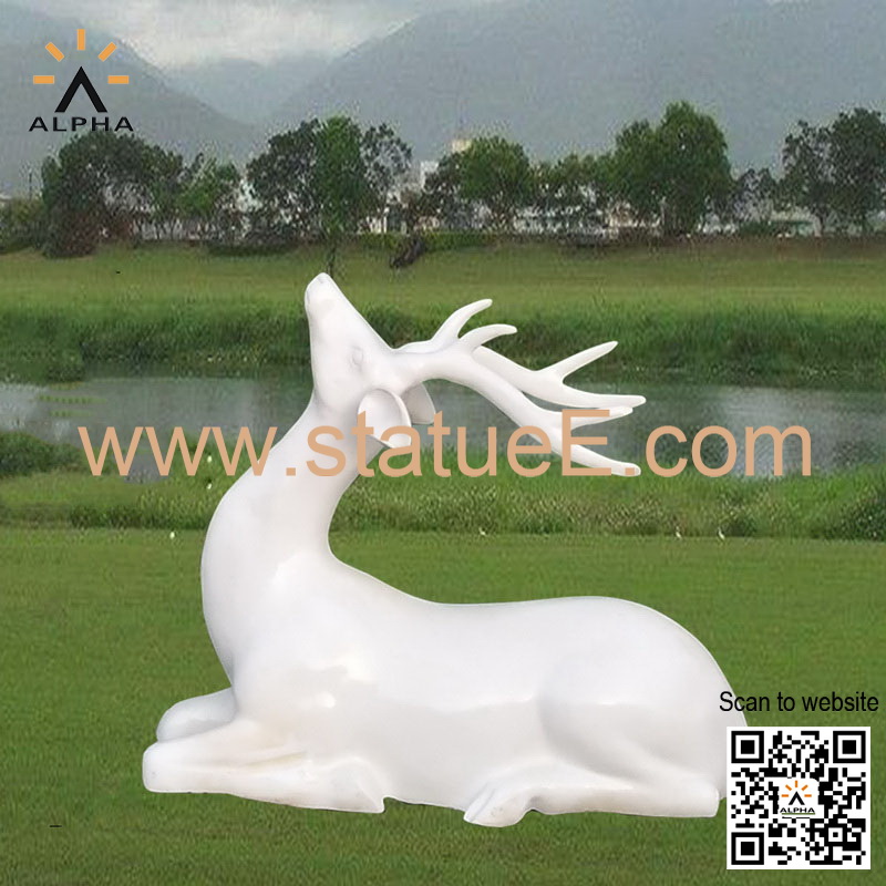 Deer garden statue