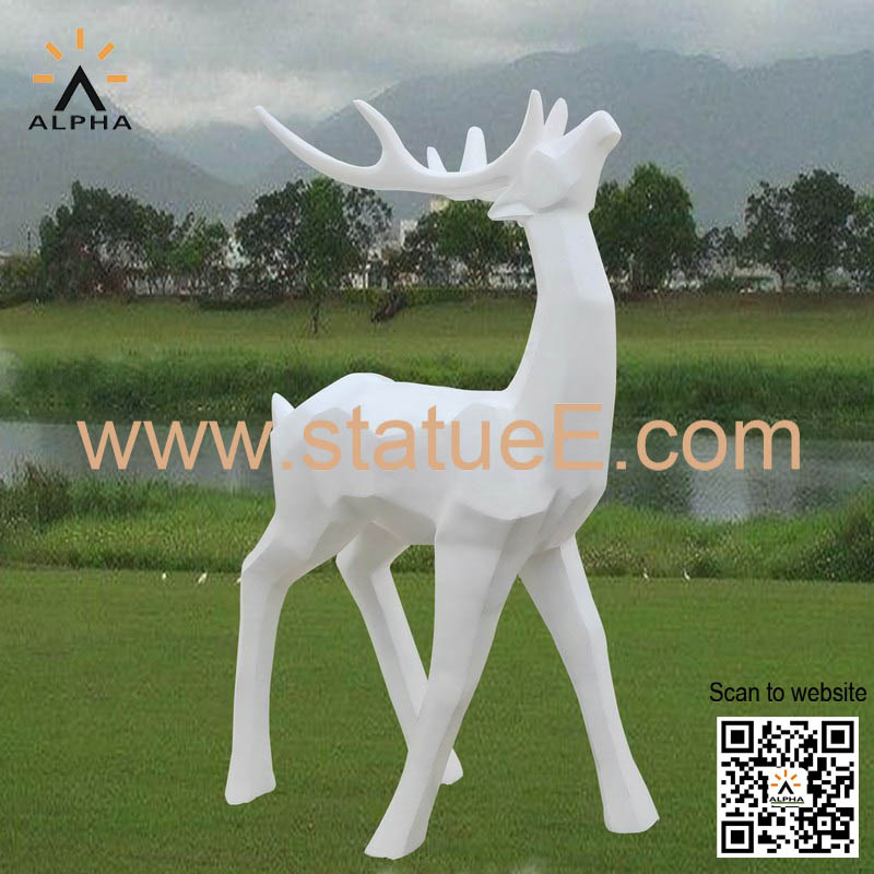 deer garden statue